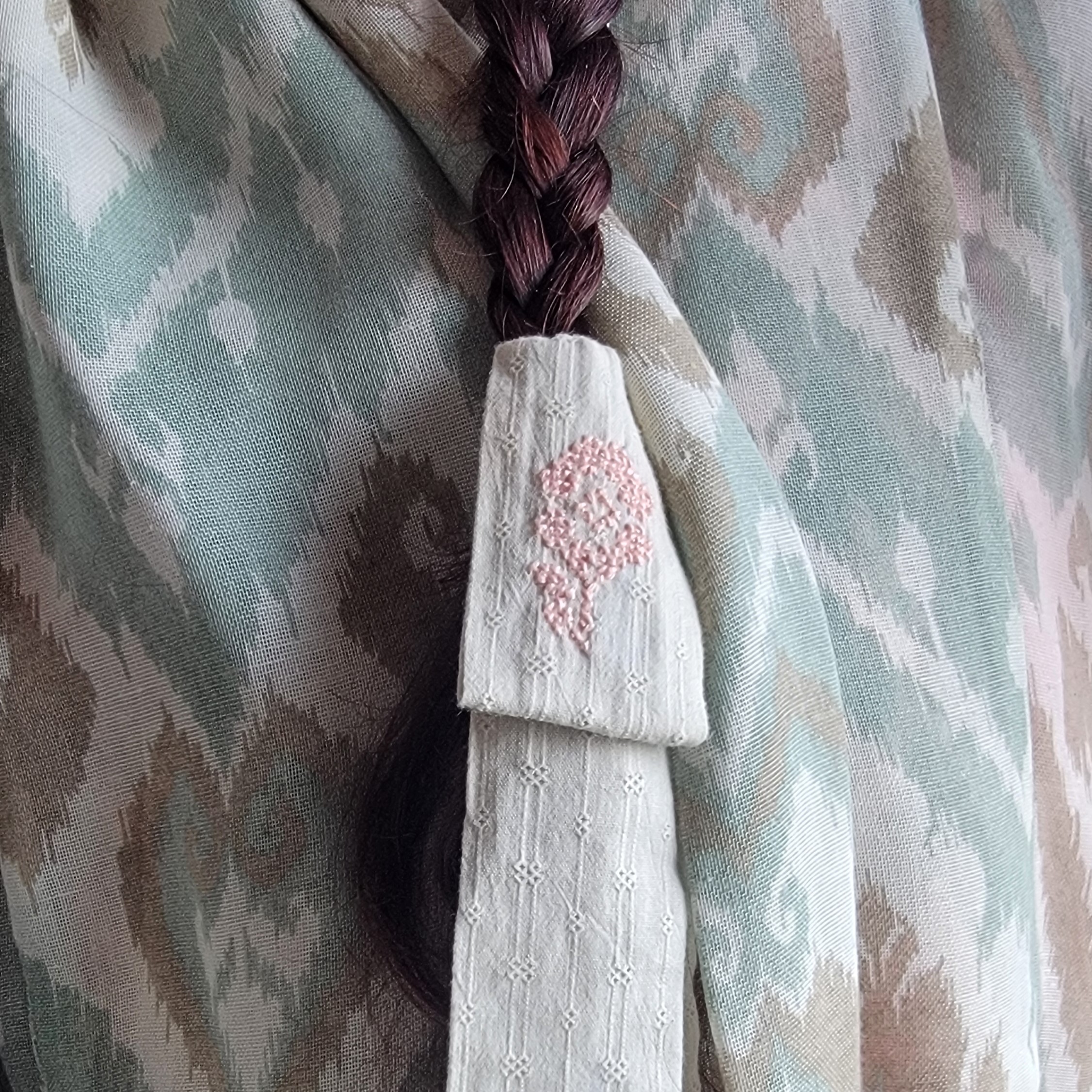 Tatreez + Daengi - Korean Hair Ribbon Pattern